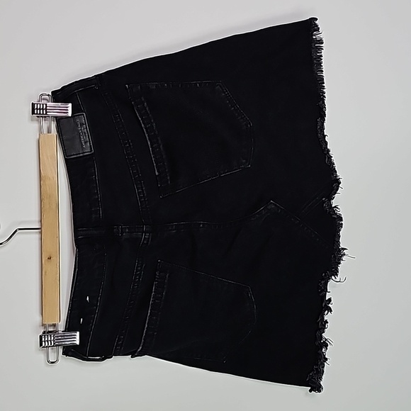 AMERICAN Eagle black size 2 button fly jean skirt - Picture 4 of 5